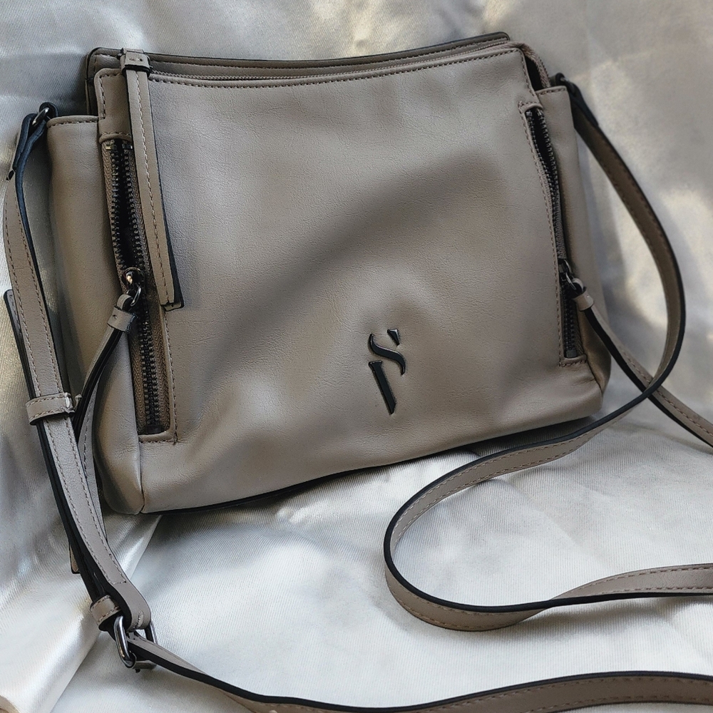 Taupe Crossbody Bag with Zip Details - Picture 6 of 6